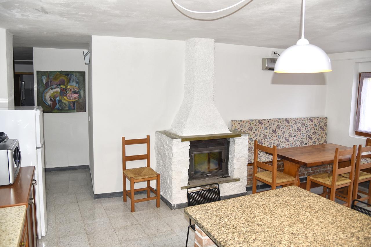 Due Pini Apartamento Corniglia Exterior foto